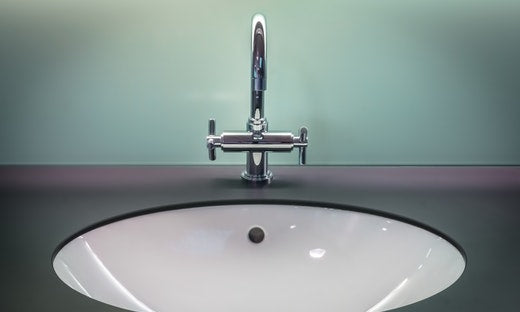 5 Secrets For a Shiny Sink